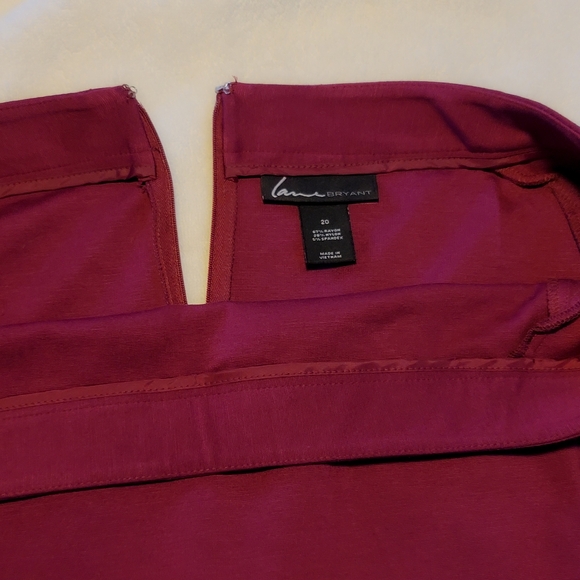 Maroon knee-length pencil skirt, for work or going out, size 20, Lane Bryant - Picture 4 of 8